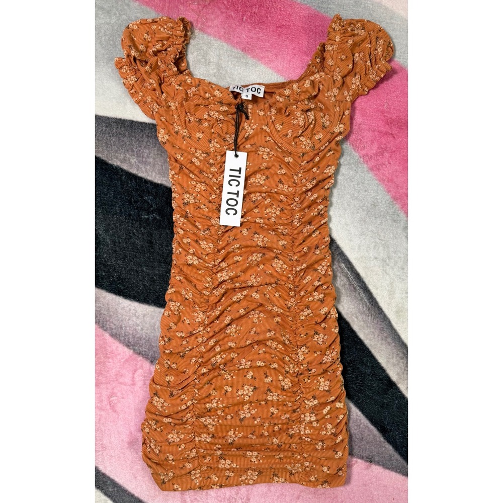 Tic Toc Women Rust Floral Ruched Bodycon Mini Dress Ruffle Cap Sleeve Small NWT